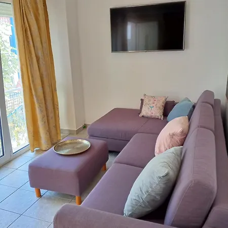 Sea View House Tatil Evi